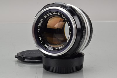 Lot 166 - A Nippon Kogaku Nikkor-S Auto 50mm f/1.4 non Ai Lens