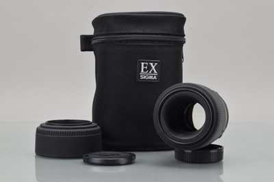 Lot 171 - A Sigma EX 105mm f/2.8D DG Macro Lens