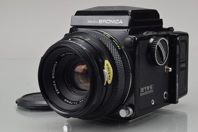 Lot 199 - A Zenza Bronica ETRS Camera