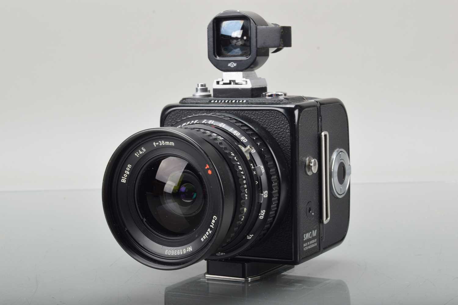 Lot 210 - A Hasselblad SWC/M Camera