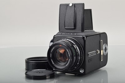 Lot 213 - A Hasselblad 500C/M Camera