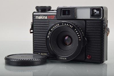 Lot 217 - A Plaubel Makina W67 Rangefinder Camera