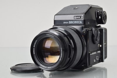 Lot 222 - A Zenza Bronica ETRsi Camera
