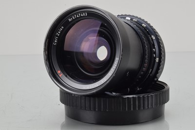 Lot 251 - A Hasselblad Carl Zeiss C T* 50mm f/4 Distagon Lens