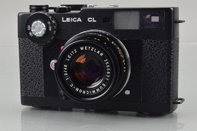 Lot 473 - A Leitz Wetzlar Leica CL Rangefinder Camera