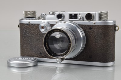Lot 488 - A Leitz Wetzlar Leica IIIa Model G Rangefinder Camera