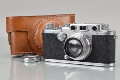 Lot 493 - A Leitz Wetzlar Leica IIf Rangefinder Camera