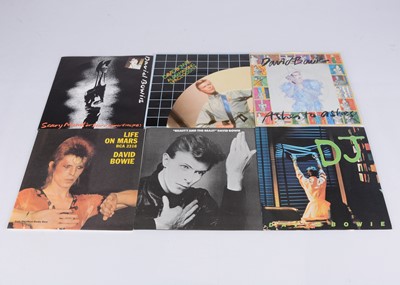 Lot 211 - David Bowie 7" Singles
