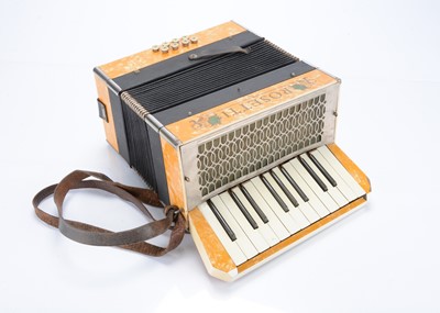 Lot 546 - Rosetti Accordion