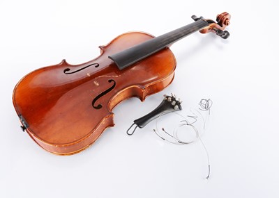 Lot 551 - Violin / Bows / Accessories