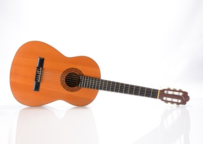 Lot 563 - Acoustic Guitars