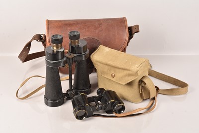 Lot 23 - A pair of WWII Period Military Issue Binoculars