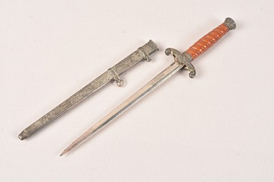 Lot 55 - A WWII German Miniature Army Dagger