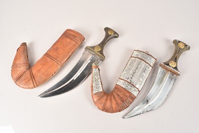 Lot 338 - A Middle Eastern Jambiya/Khanjar