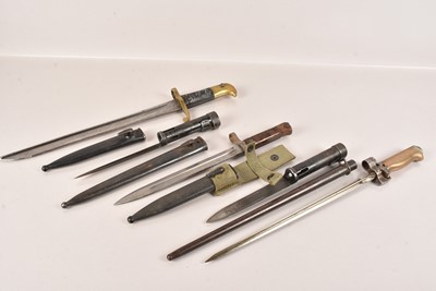 Lot 402 - A Cutdown Cadet Lancaster Bayonet