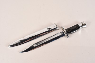 Lot 476 - A Parade SLR bayonet