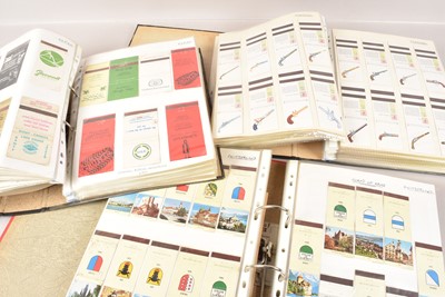 Lot 529 - A collection of Paper Collectables