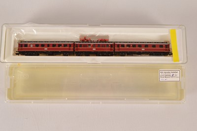 Lot 33 - Minitrix N Gauge German Triebwagen