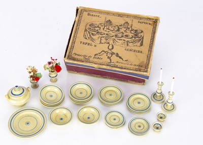 Lot 787 - A fine 19th century German painted and turned wooden dolls’ house Dinner Service
