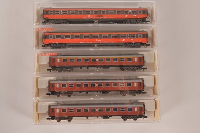 Lot 43 - Fleischmann Swedish and Austrian N gauge Coaches (5)