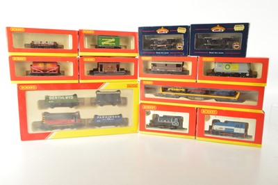 Lot 76 - Hornby 00 Gauge boxed 0-4-0 Locomotives and Hornby and Bachmann Goods wagons (12 boxes)