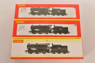 Lot 138 - Hornby 00 Gauge boxed BR weathered black Class Q1 Locomotives and Tenders (3)