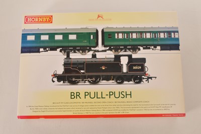 Lot 150 - Hornby 00 Gauge boxed R3087 BR Pull-Push Train Pack