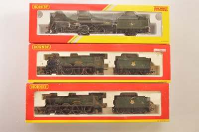 Lot 176 - Hornby 00 Gauge boxed BR green Castle Class and Class 9f Locomotives and Tenders all with decoders fitted (3)