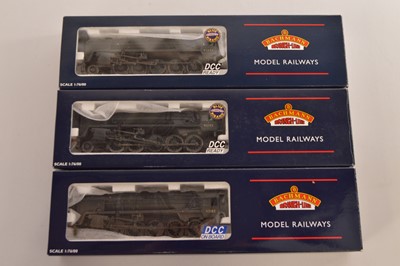 Lot 188 - Bachmann boxed 00 Gauge BR weathered black Class 9F 2-10-0 Steam Locomotives and Tenders (3)