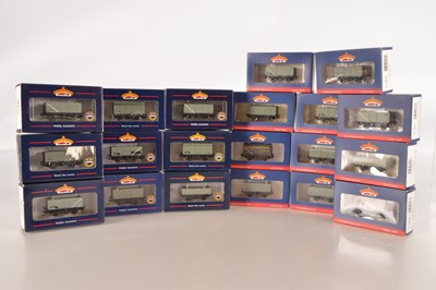 Lot 250 - Bachmann boxed 00 Gauge various BR grey Plank wagons and Guards Van with Kadee couplings (20)
