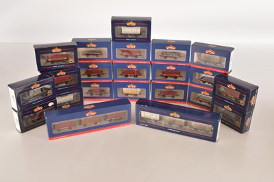 Lot 255 - Bachmann boxed 00 Gauge BR Flat truck with and without Containers and white Insulated Vans and Brake Van (22 boxes, 26 wagons)