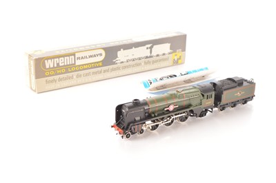 Lot 388 - Wrenn 00 Gauge boxed W2238 BR green rebuilt Merchant Navy Class 35028 'Clan Line' Locomotive and Tender