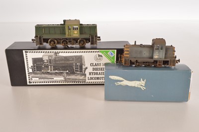 Lot 445 - Silver Fox and Dave Alexander ML Models 00 Gauge kit built BR blue and green Centre cab Diesel Shunters (2)