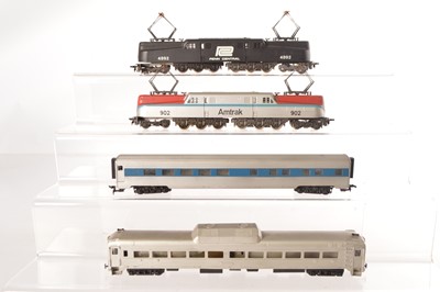 Lot 485 - Rivarossi Archive HO Gauge Prototype Budd Railcar and Rivarossi for AHM Electric Locomotives (4)