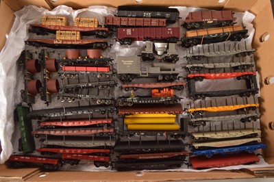 Lot 492 - Rivarossi Archive HO Gauge American Freight Stock  Flat Trucks and Stake Wagons (40)