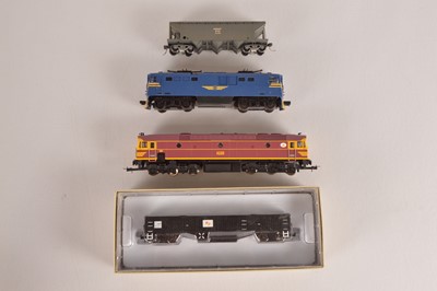 Lot 524 - Rivarossi Archive South African and Australian HO Locomotive and Models (4)