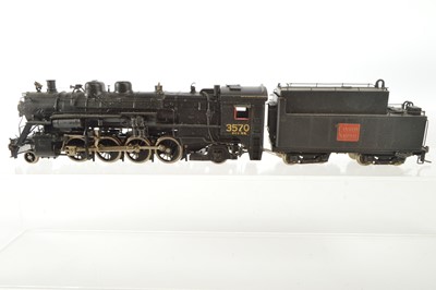 Lot 525 - Samhongsa HO Gauge unboxed Canadian National black S-2 Mikado Class 3570 2-8-2 Locomotive and tender
