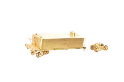 Lot 536 - An unpainted Brass HOn3 Gauge 8-wheel bogie tender