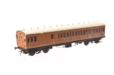 Lot 608 - Lawrence Scale Models 11/2/94 Tru Scale Models kitbuilt 00 Gauge Metropolitan wood sided 3rd class/Luggage/ Guards brake compartment coach with Drivers compartment No 427