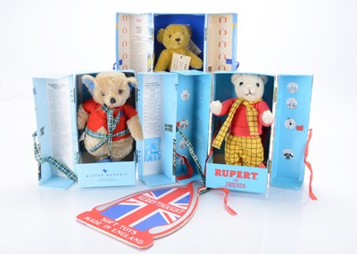 Lot 40 - Three Merrythought teddy bears, with presentation boxes