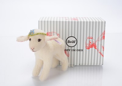 Lot 45 - A Steiff limited edition Lia lamb