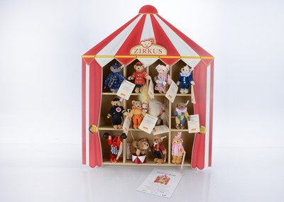 Lot 50 - A Steiff limited edition Magic Circus World, made exclusively for Sammler Galerie