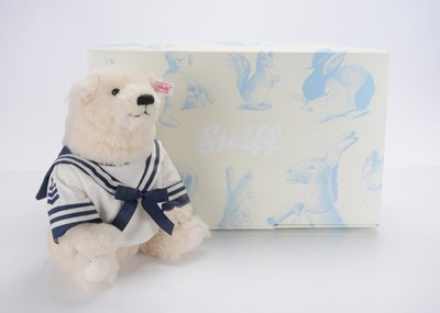 Lot 54 - A Steiff limited edition Polar the Titanic Bear