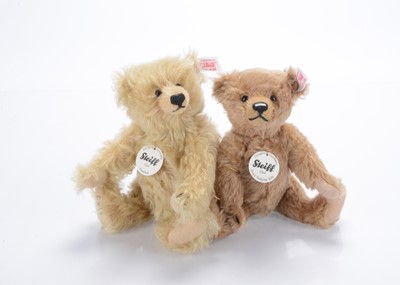 Lot 83 - Two Steiff Club limited edition teddy bears