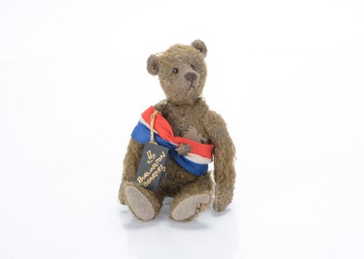 Lot 87 - A Burlington Bearties Henry Muffin artist teddy bear