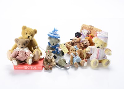 Lot 89 - A selection of small and miniature teddy bears