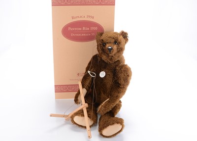 Lot 102 - A Steiff limited edition Pantom-Bear, 1910 replica teddy bear