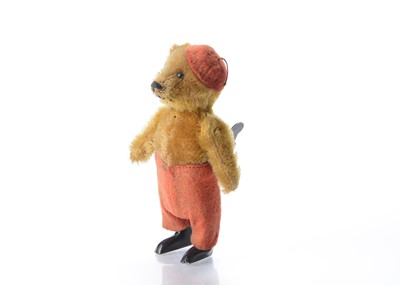 Lot 166 - A late 1920s Schuco dancing clockwork bear
