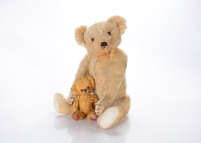 Lot 171 - Two Merrythought teddy bears