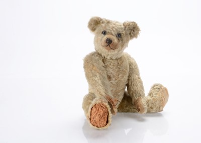 Lot 176 - A 1920s Farnell teddy bear